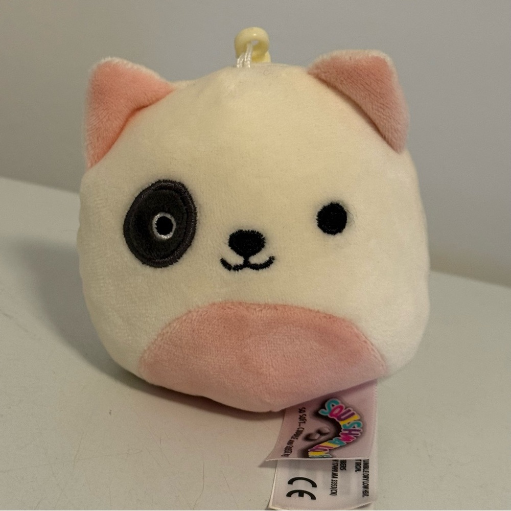 Squishmallow Charlie dog clip